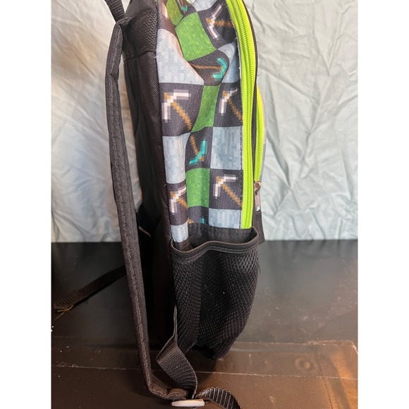 Pick-ax Minecraft Backpack - Picture 6 of 8